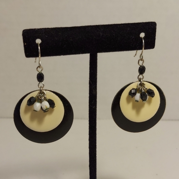 Fashion Jewelry Earrings Dangle Style Black Cream Colorblock Circles Earrings - Picture 1 of 8